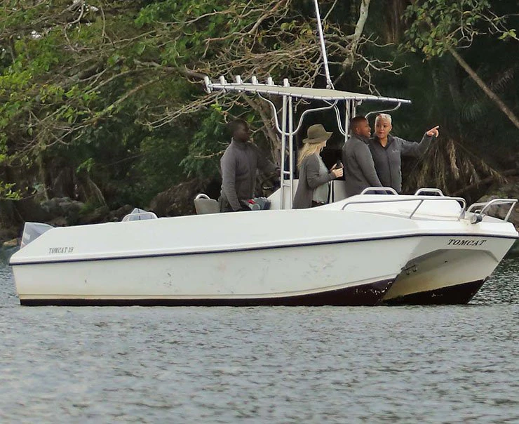 rubondo-experiences-boat-safari