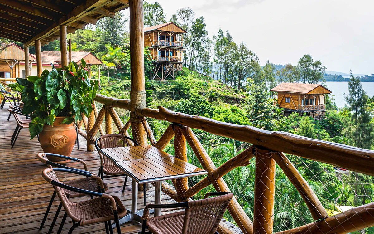 lake-kivu-cormoran-lodge-overview-image