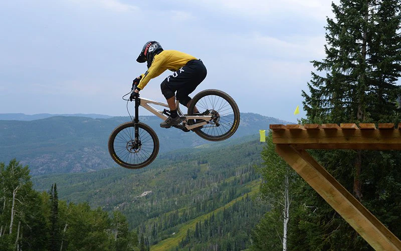 Mountain biking through alpine forests near Steamboat Springs, an all-season experience included with Steamboat Luxury Rentals. Mountain biking through alpine forests near Steamboat Springs, an all-season experience included with Steamboat Luxury Rentals.