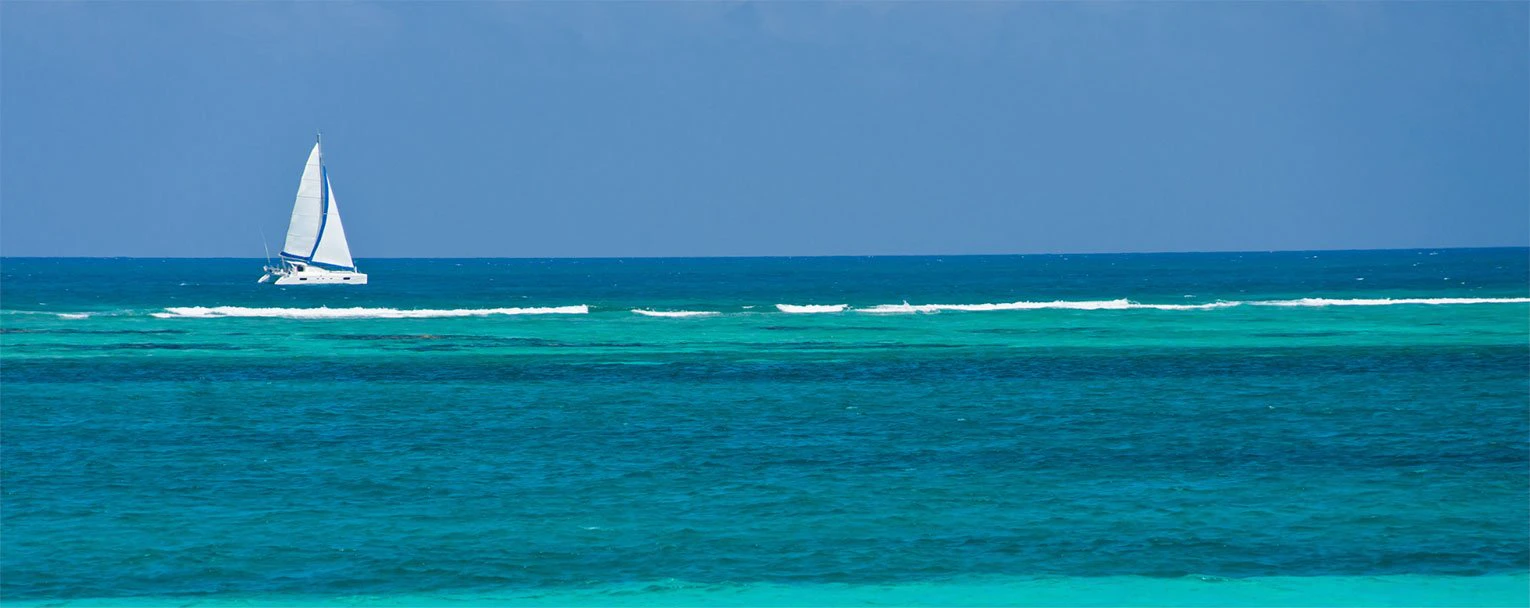 beach-landing-page-experience-rectangle-sailing