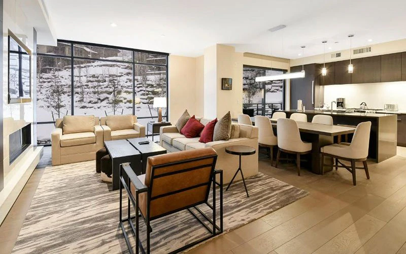 Stylish lobby and lounge area at Lift, a boutique Park City ski-in/ski-out hotel near the Sunrise chairlift.