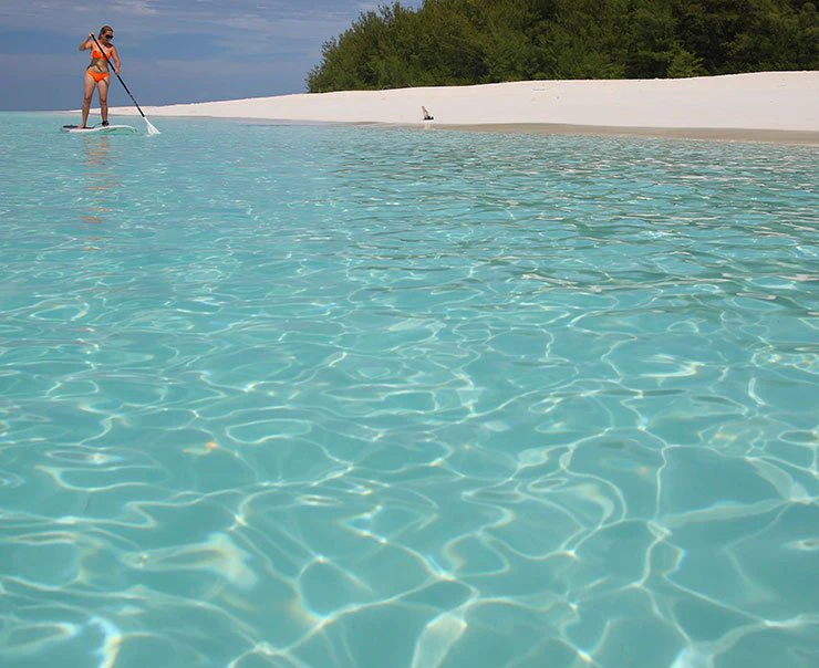 zanzibar-experiences-mnemba-resort-paddle-boarding-square