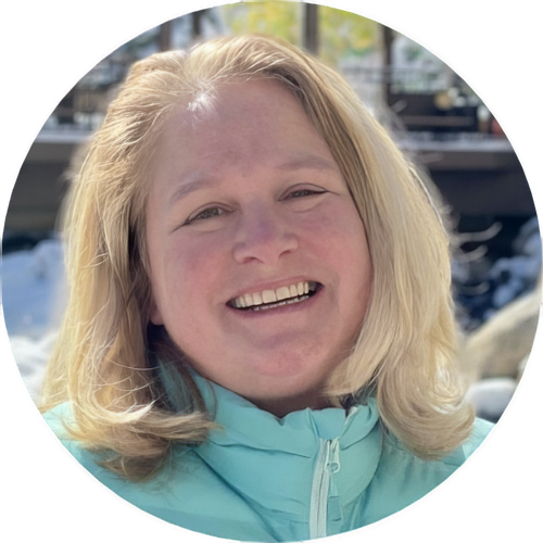 Kelly Klett, Director of Sales at The Travel Whisperer
